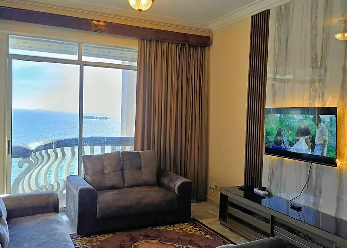 Ericca 3 Bedroom Seaview Suite, Glory Beach Resort, Pd