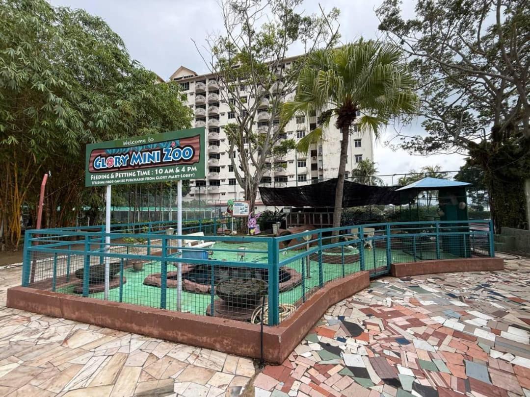 Pangsapuri Ericca 3 Bedroom Seaview Suite, Glory Resort, Pd *