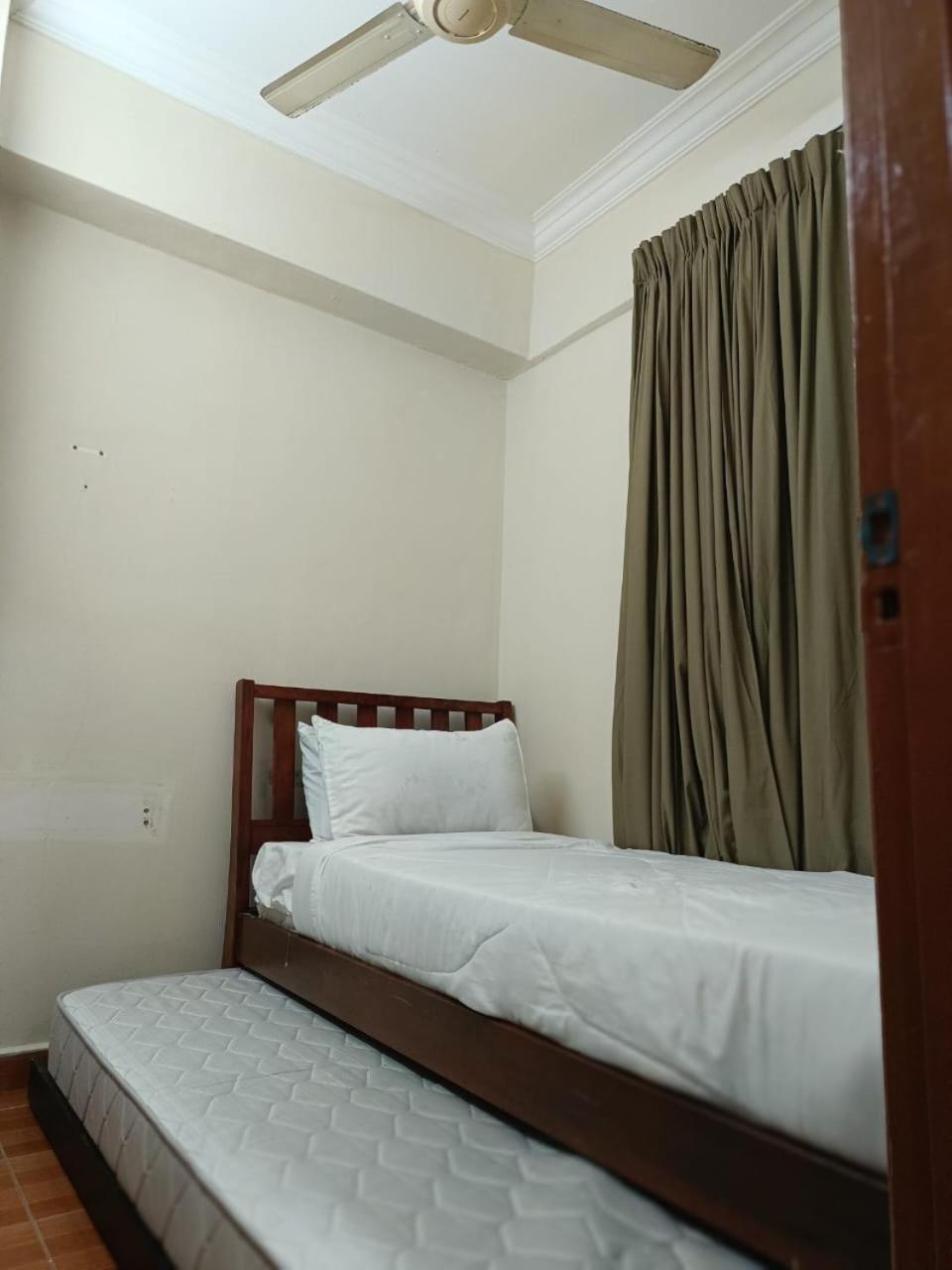 Ericca 3 Bedroom Seaview Suite, Glory Resort, Pd Pangsapuri *