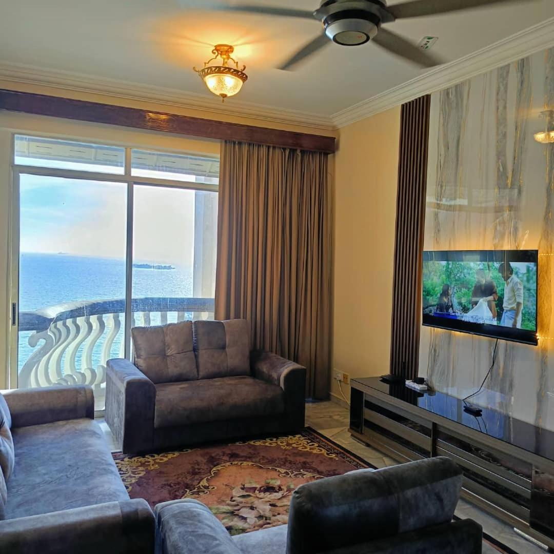 Ericca 3 Bedroom Seaview Suite, Glory Resort, Pd Port Dickson